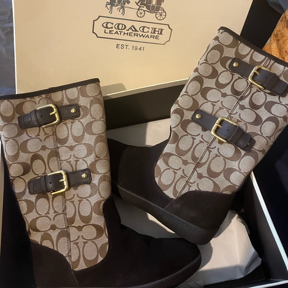 Coach boots
